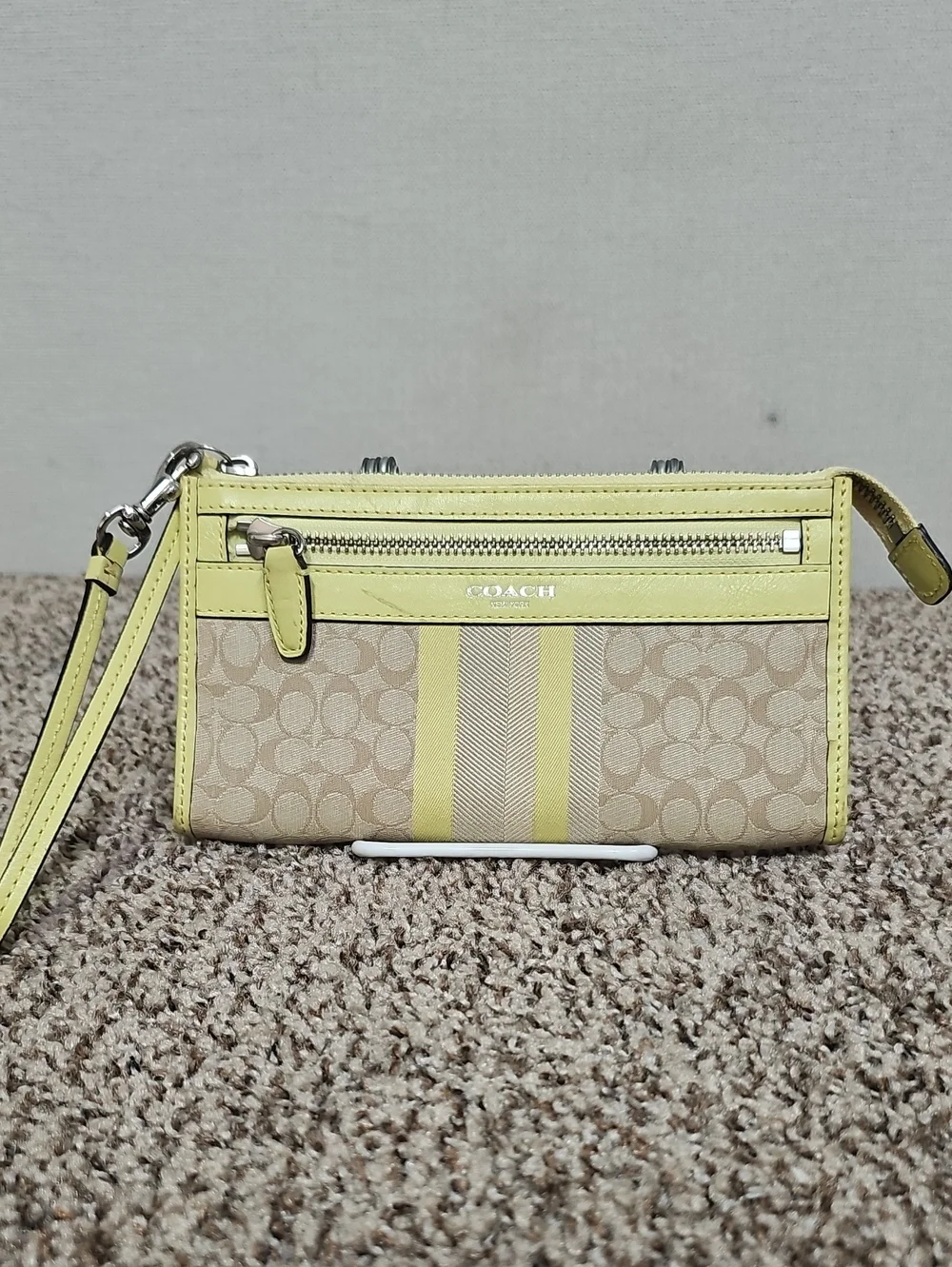 COACH LEGACY SIGNATURE STRIPE ZIPPY WALLET BFPM-08-141